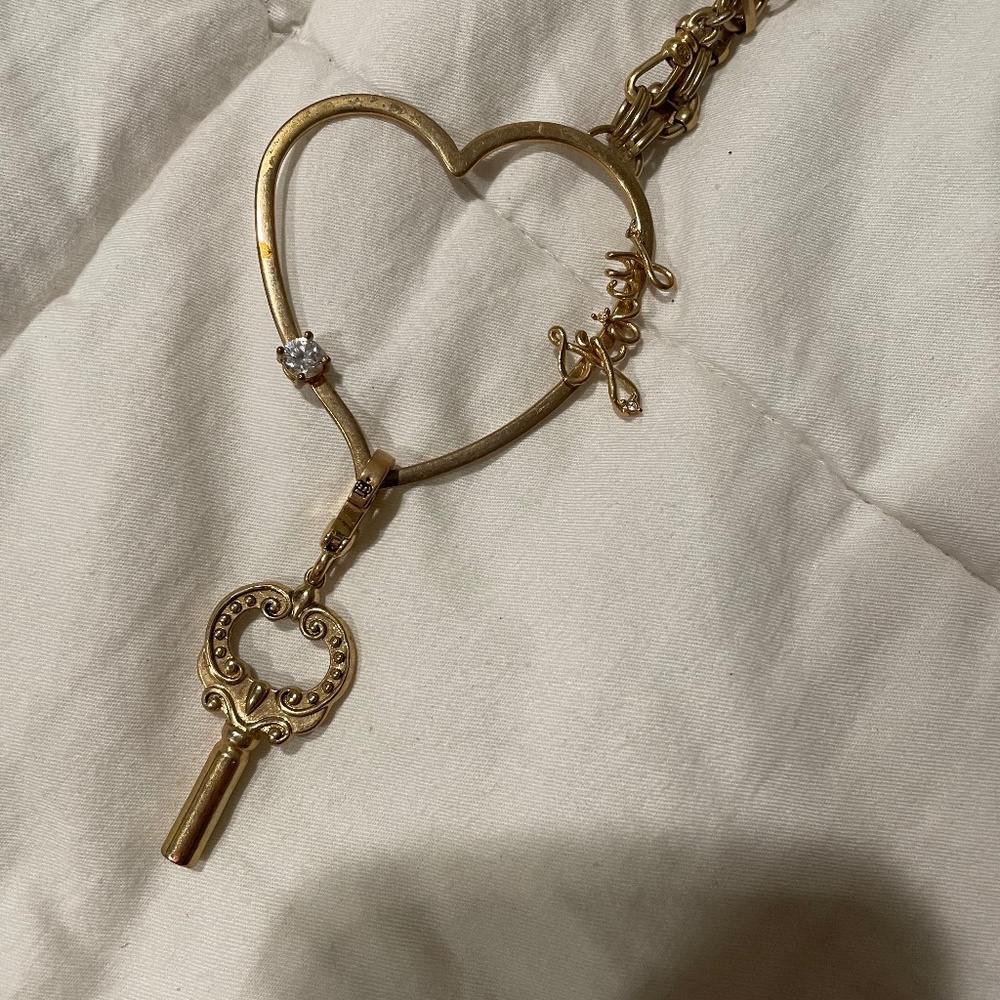 Juicy Couture heart shape charm holder necklace